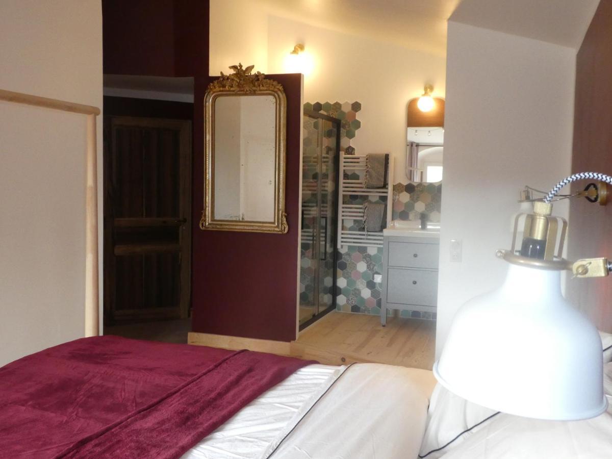 L'auguste maison d'hôtes Valensole Extérieur photo