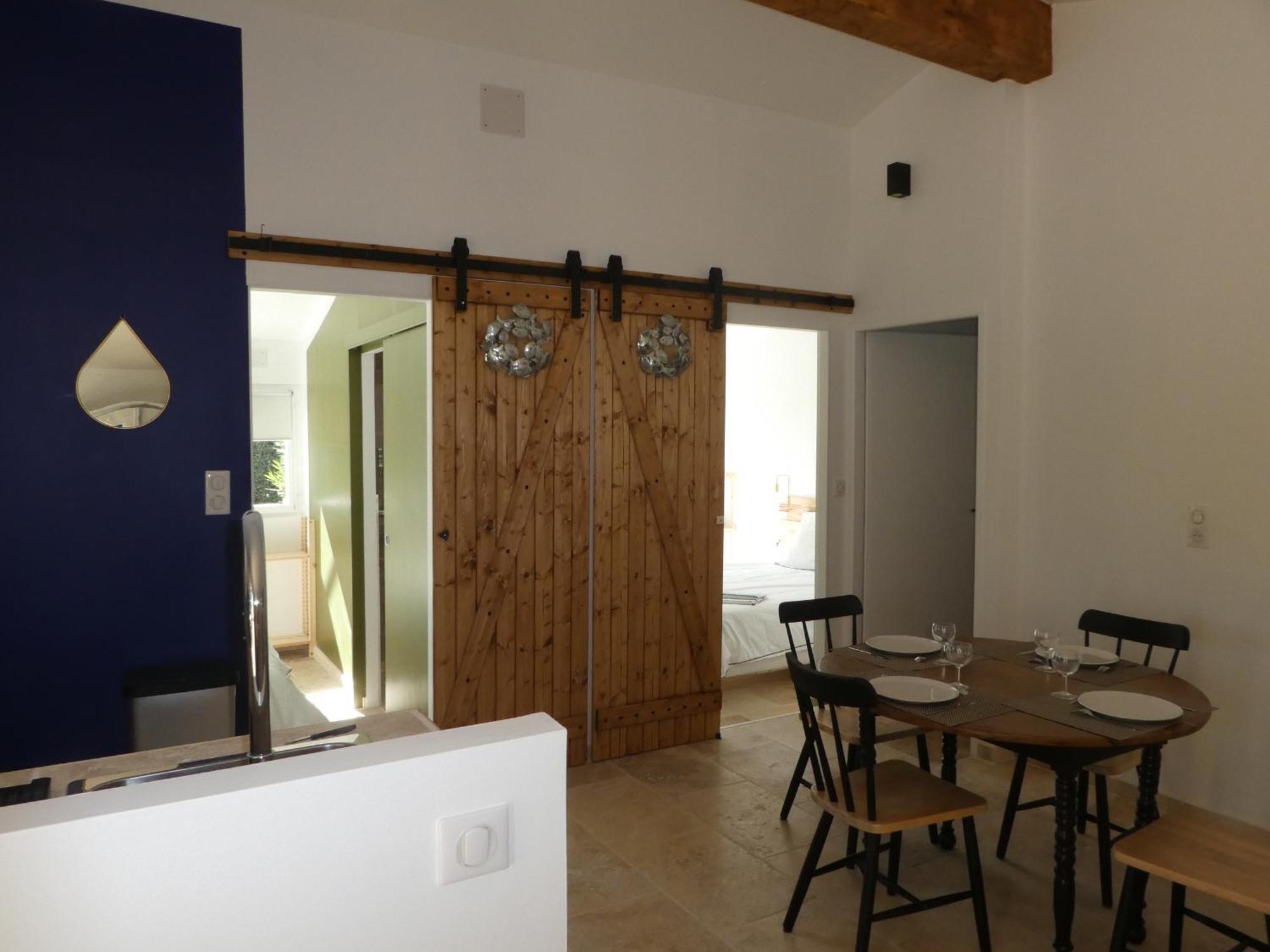 L'auguste maison d'hôtes Valensole Extérieur photo