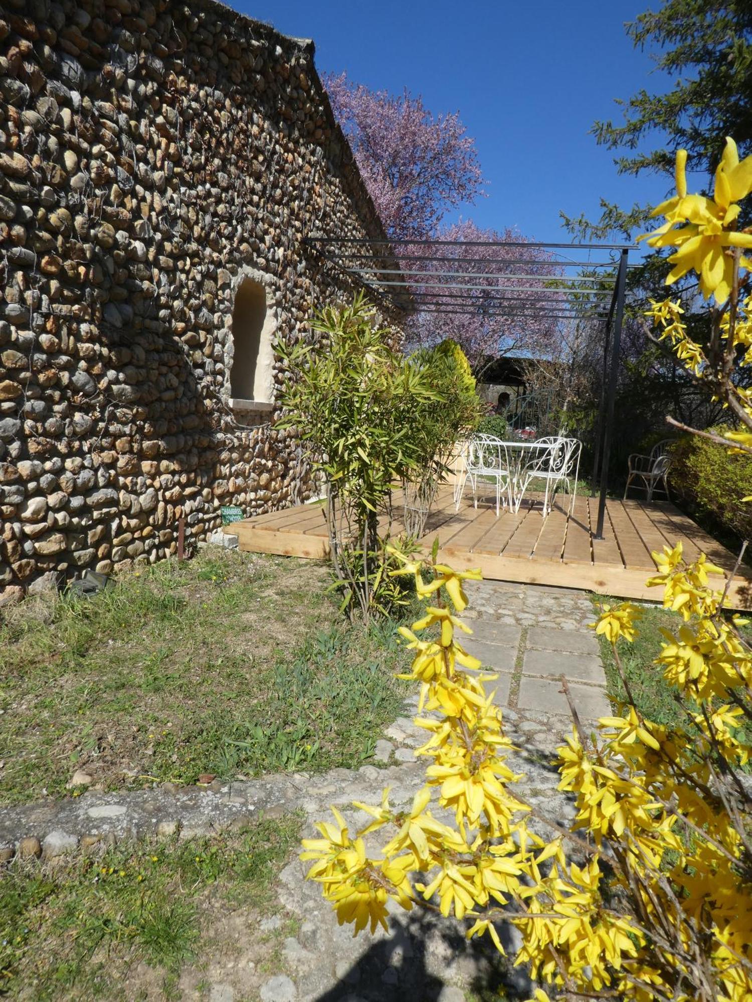 L'auguste maison d'hôtes Valensole Extérieur photo